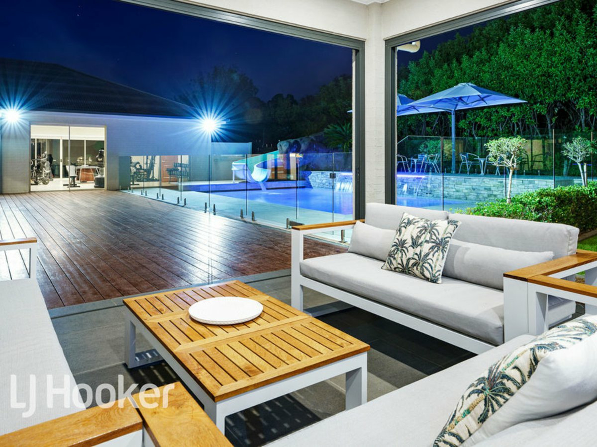 34 Sunnyside Drive, ELLIS LANE