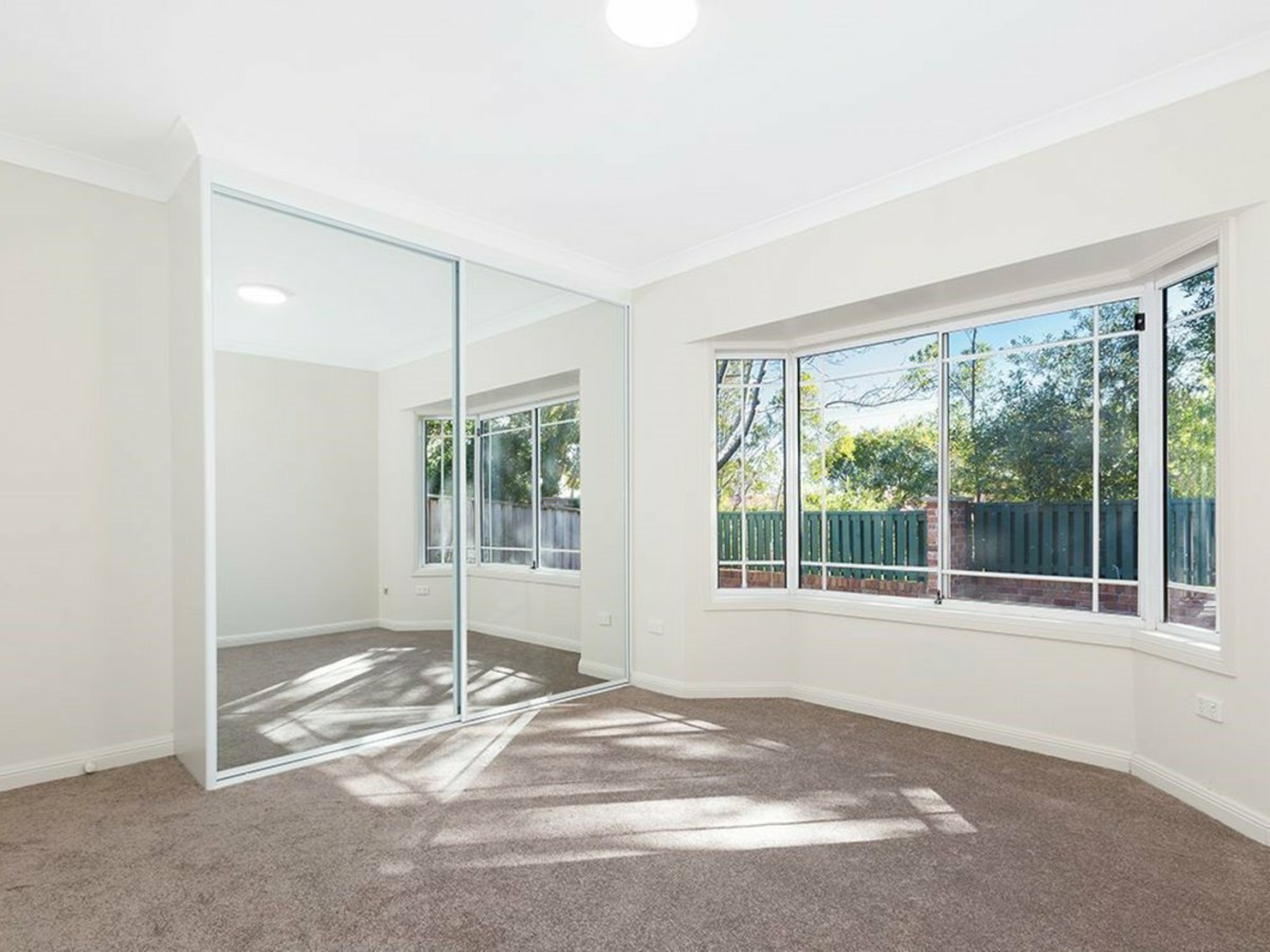3/23 Dudley Avenue, CARINGBAH SOUTH