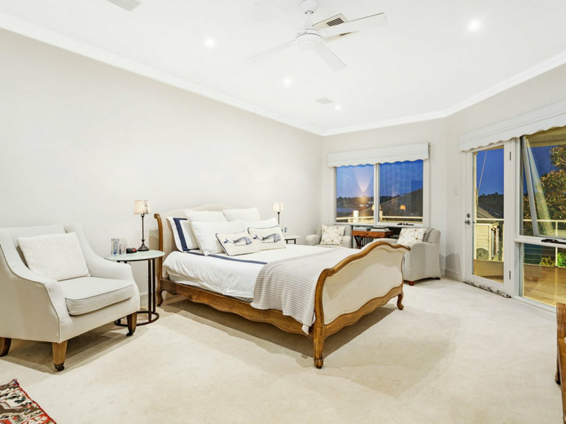 77 Sunnyside Drive, ELLIS LANE