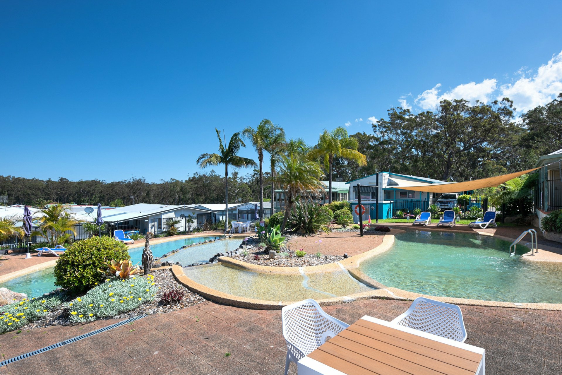37/2 Frost Road — photo from LJ Hooker Caringbah