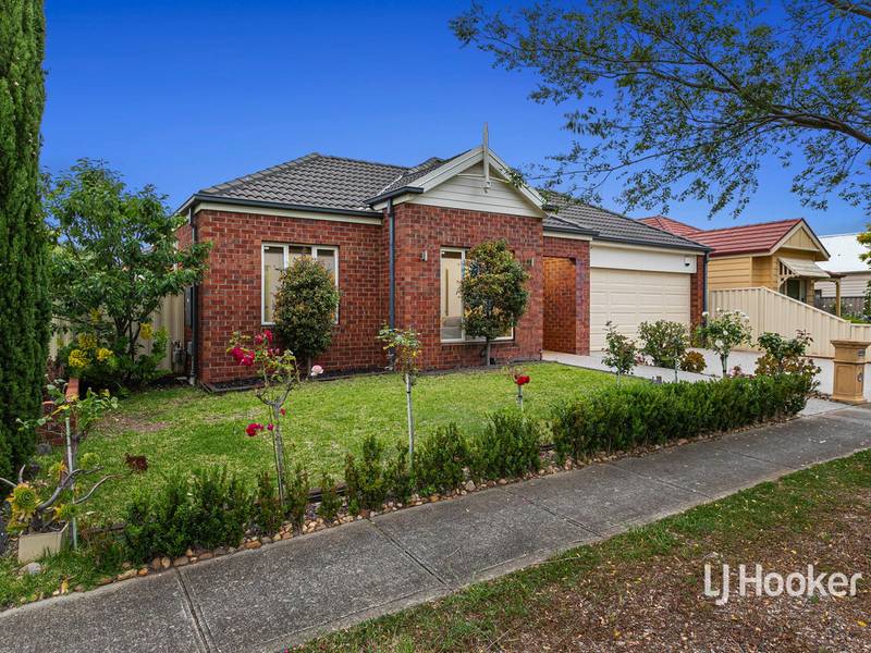 16 Baltimore Drive, POINT COOK