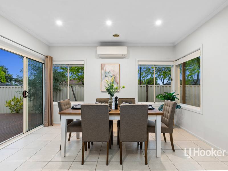 16 Baltimore Drive, POINT COOK