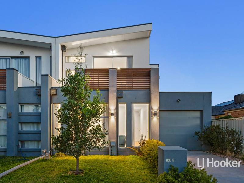 123B Lennon Boulevard, POINT COOK