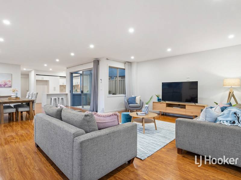 123B Lennon Boulevard, POINT COOK