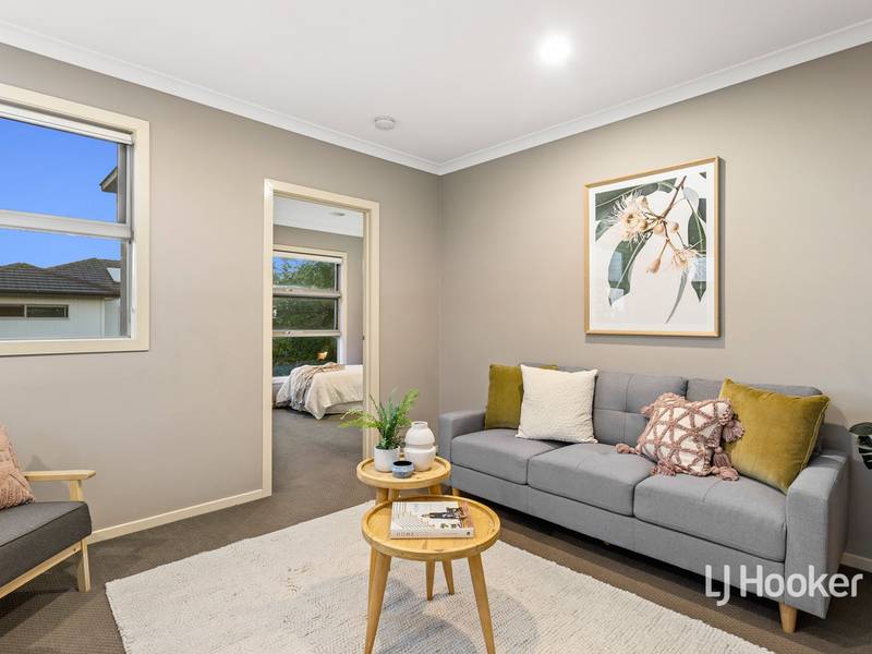 16 Admiralty Lane, SYDENHAM