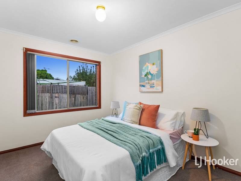 5 Shelley Place, HOPPERS CROSSING