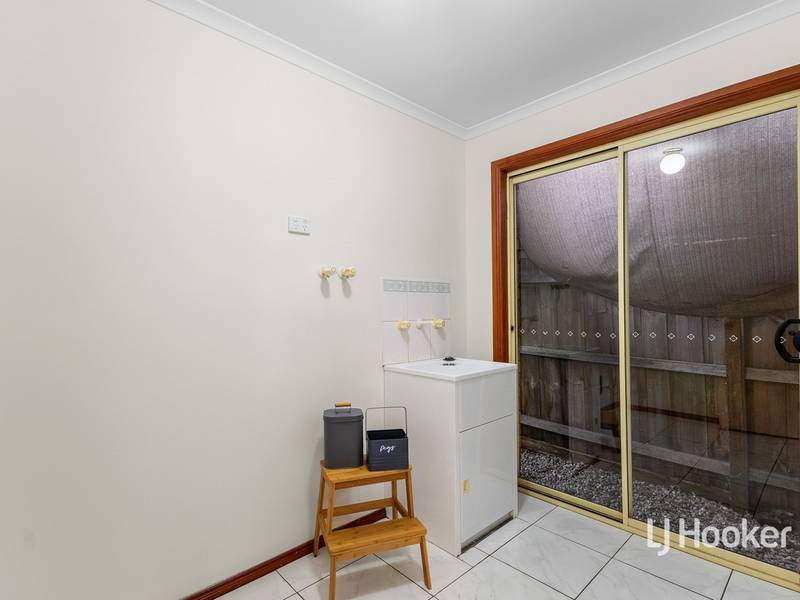 5 Shelley Place, HOPPERS CROSSING