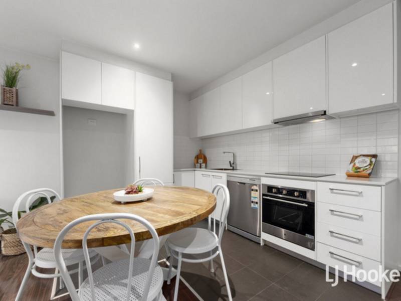 203/15 Balcombe Road, MENTONE