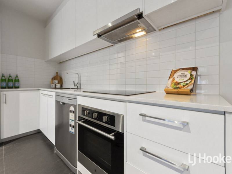 203/15 Balcombe Road, MENTONE
