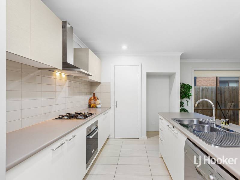 25 Morgan Crescent, WERRIBEE
