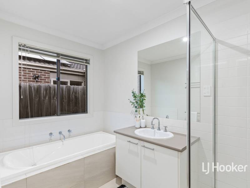25 Morgan Crescent, WERRIBEE
