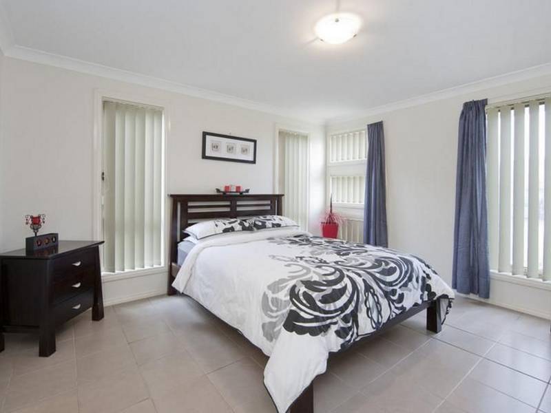 35 Drysdale Crescent, POINT COOK