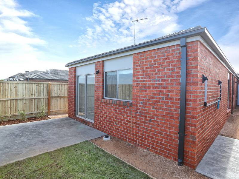 21 Singleton Way, POINT COOK
