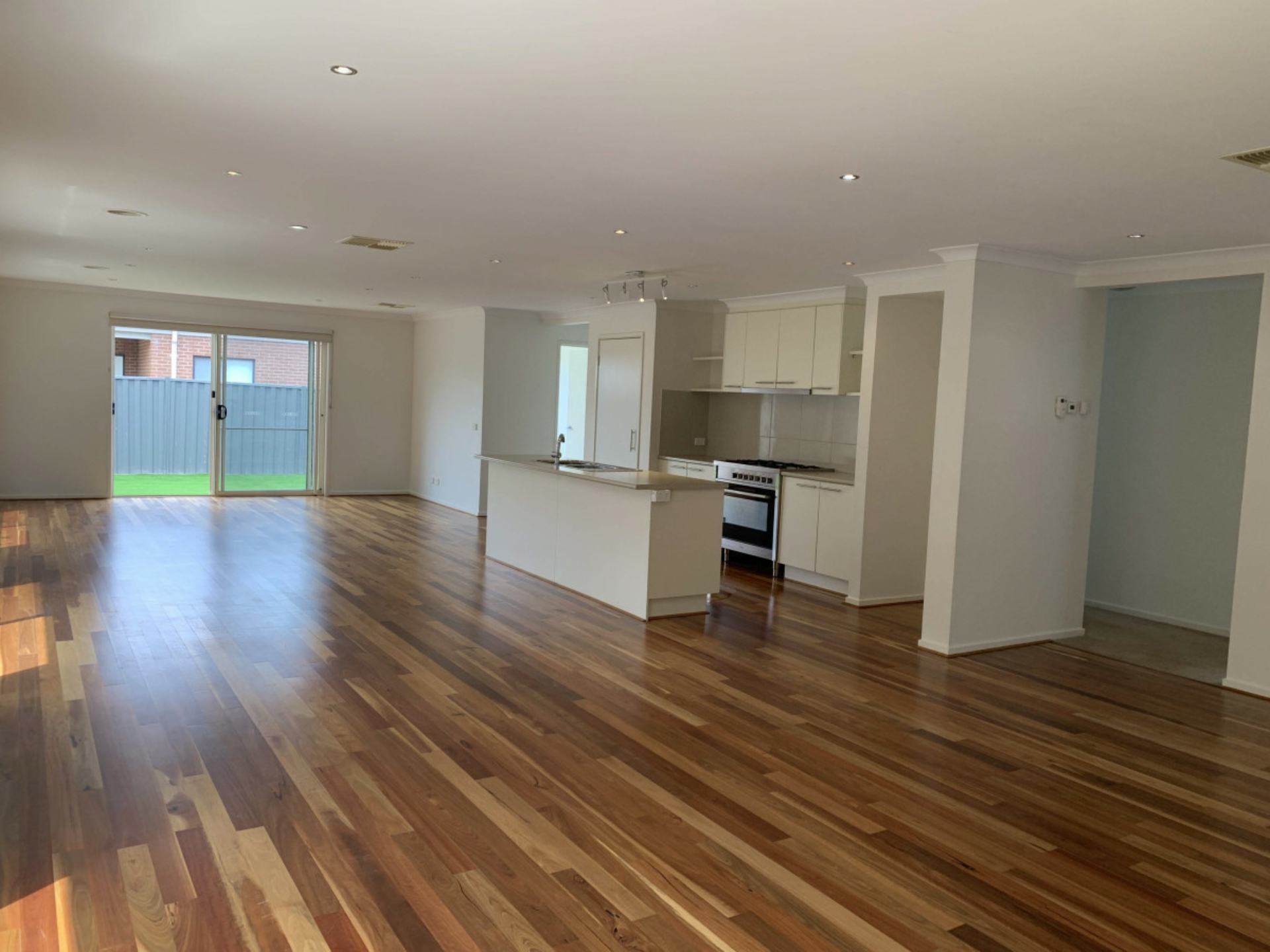 4 Hawkstone Road, WYNDHAM VALE