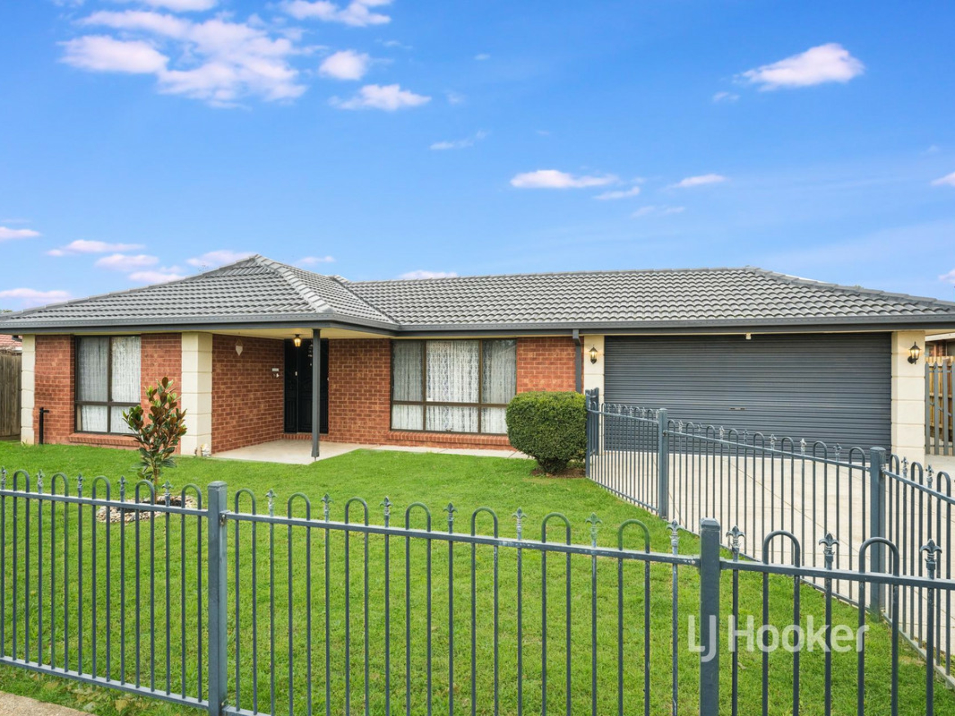 52 Westleigh Drive, WERRIBEE