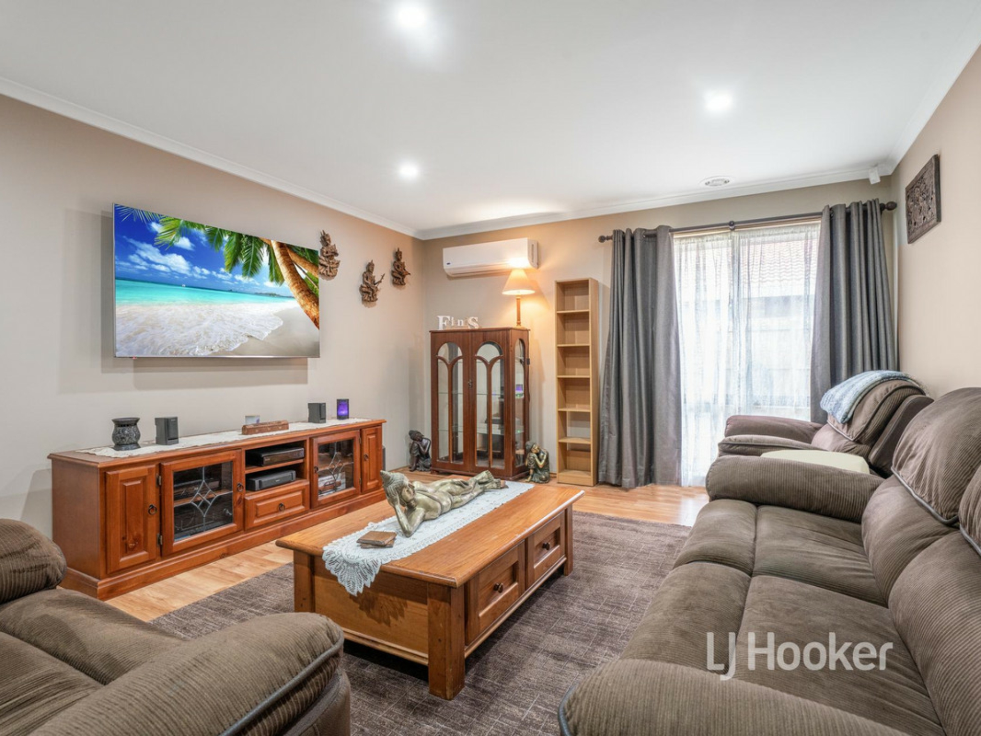 52 Westleigh Drive, WERRIBEE