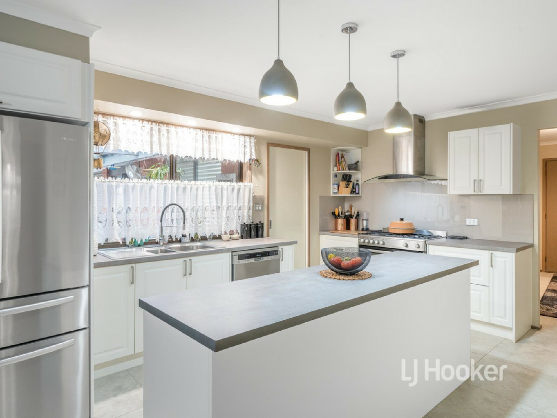 52 Westleigh Drive, WERRIBEE