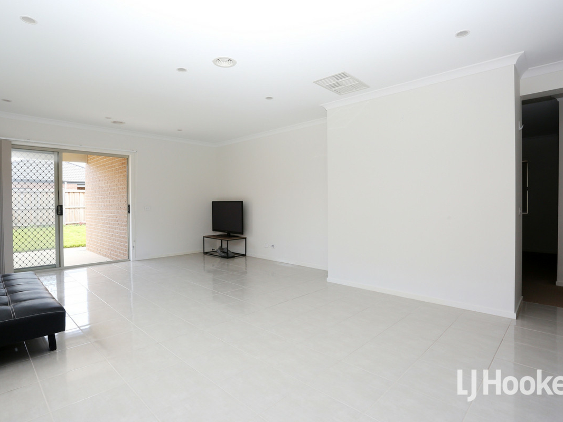 23A Mystic Grove, POINT COOK
