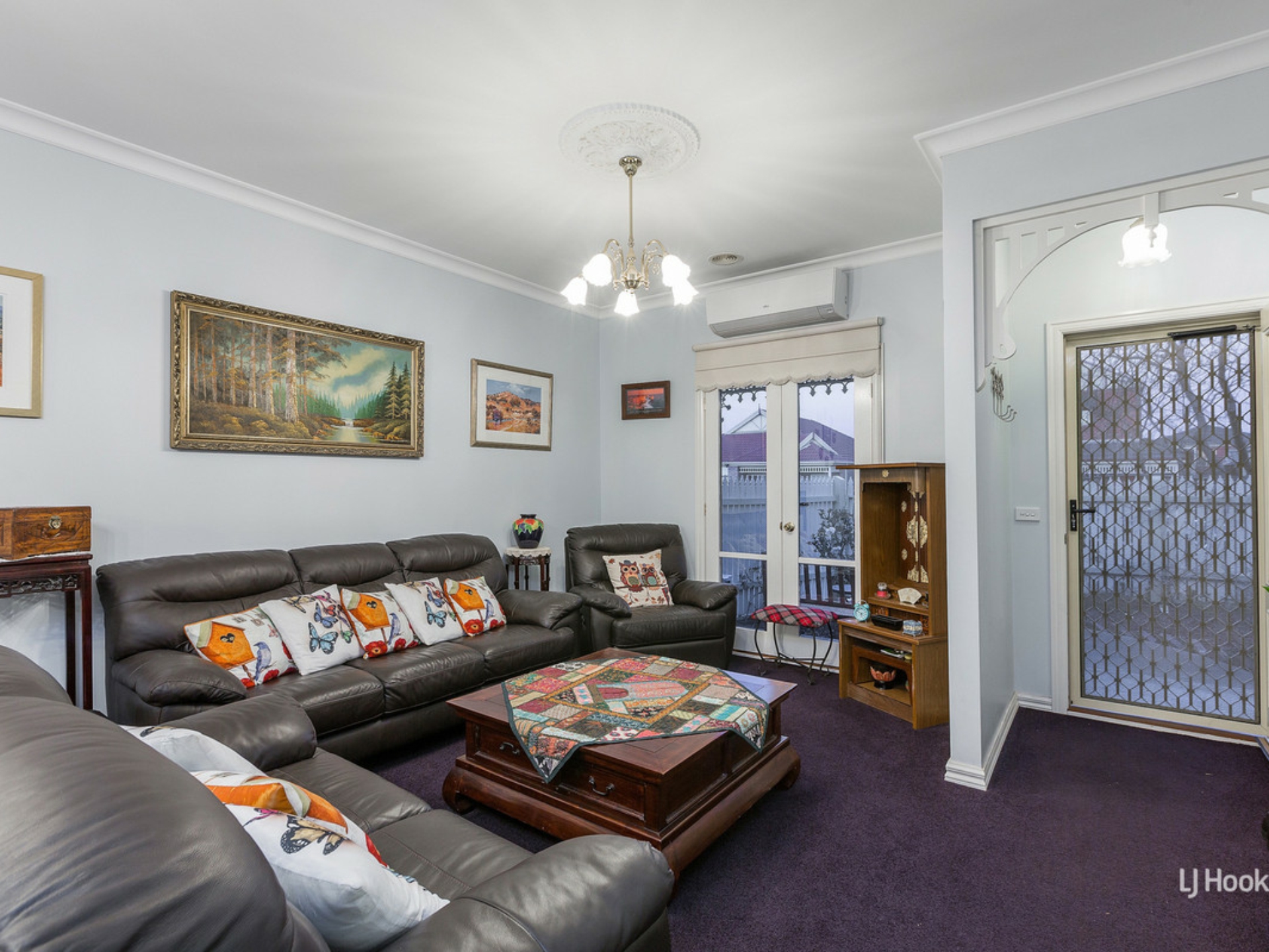 34 Sumner Crescent, POINT COOK
