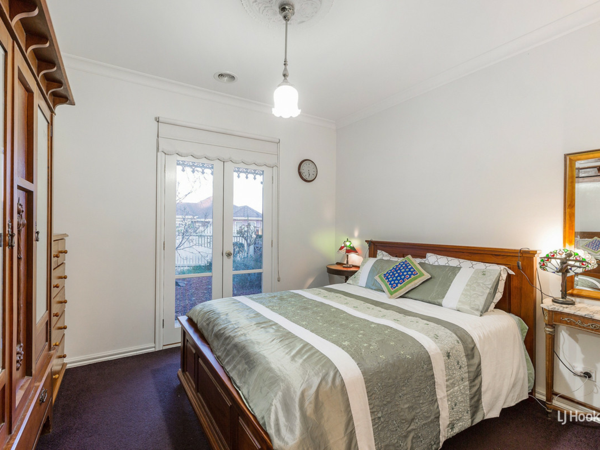 34 Sumner Crescent, POINT COOK