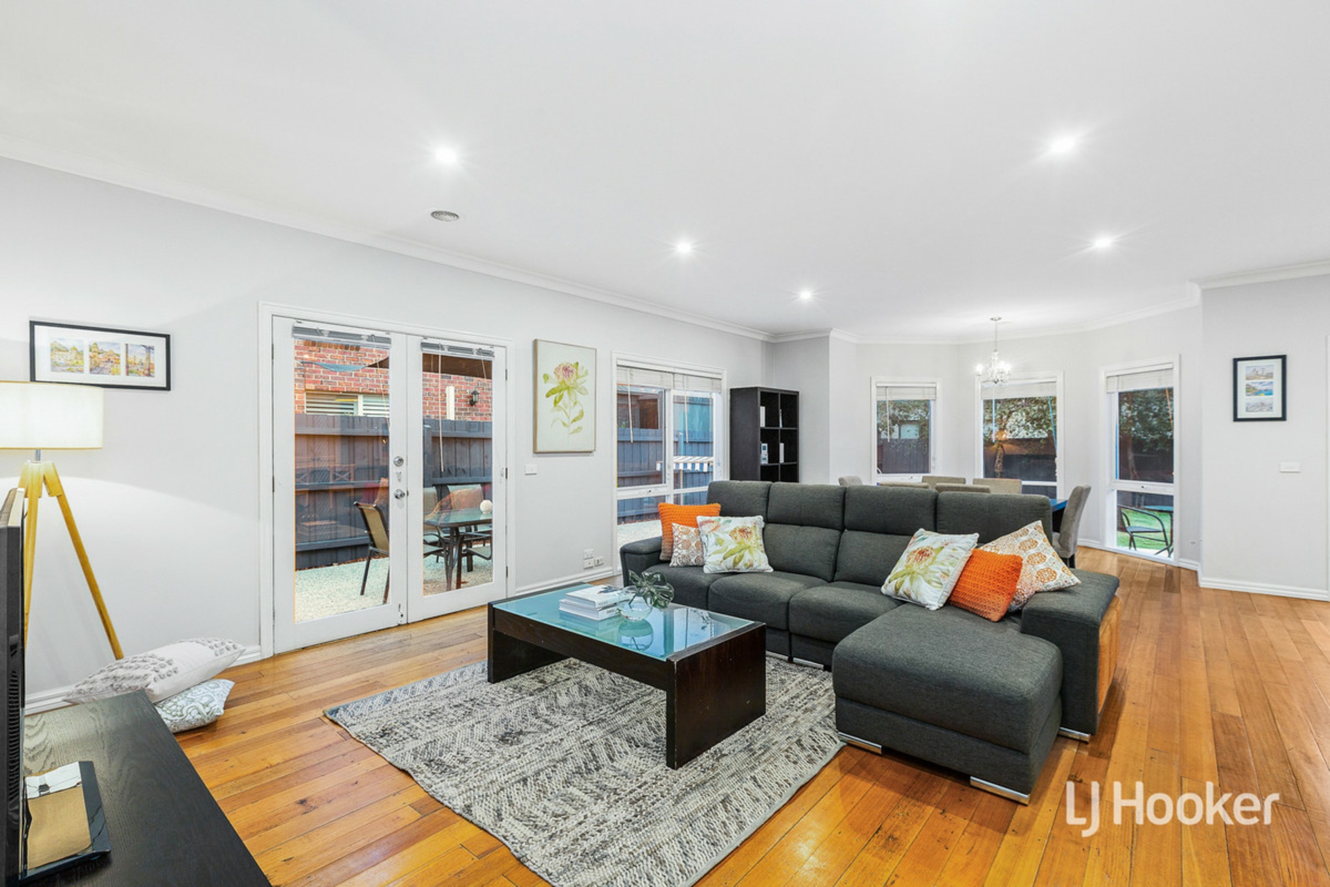 6 Dorrington Street, POINT COOK