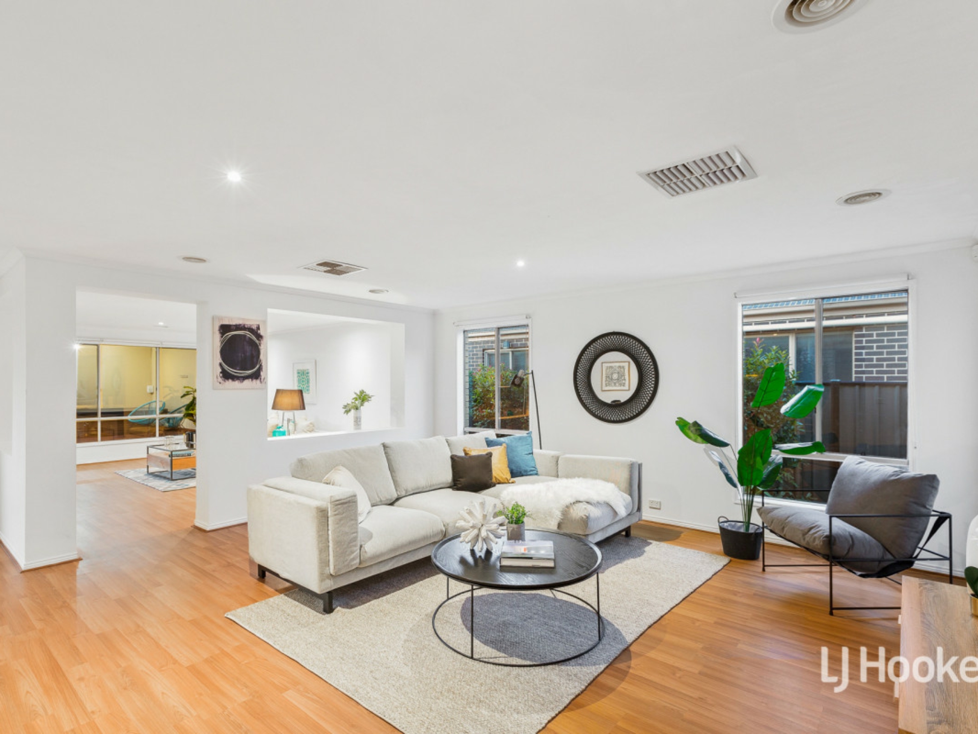 28 Menzies Avenue, POINT COOK
