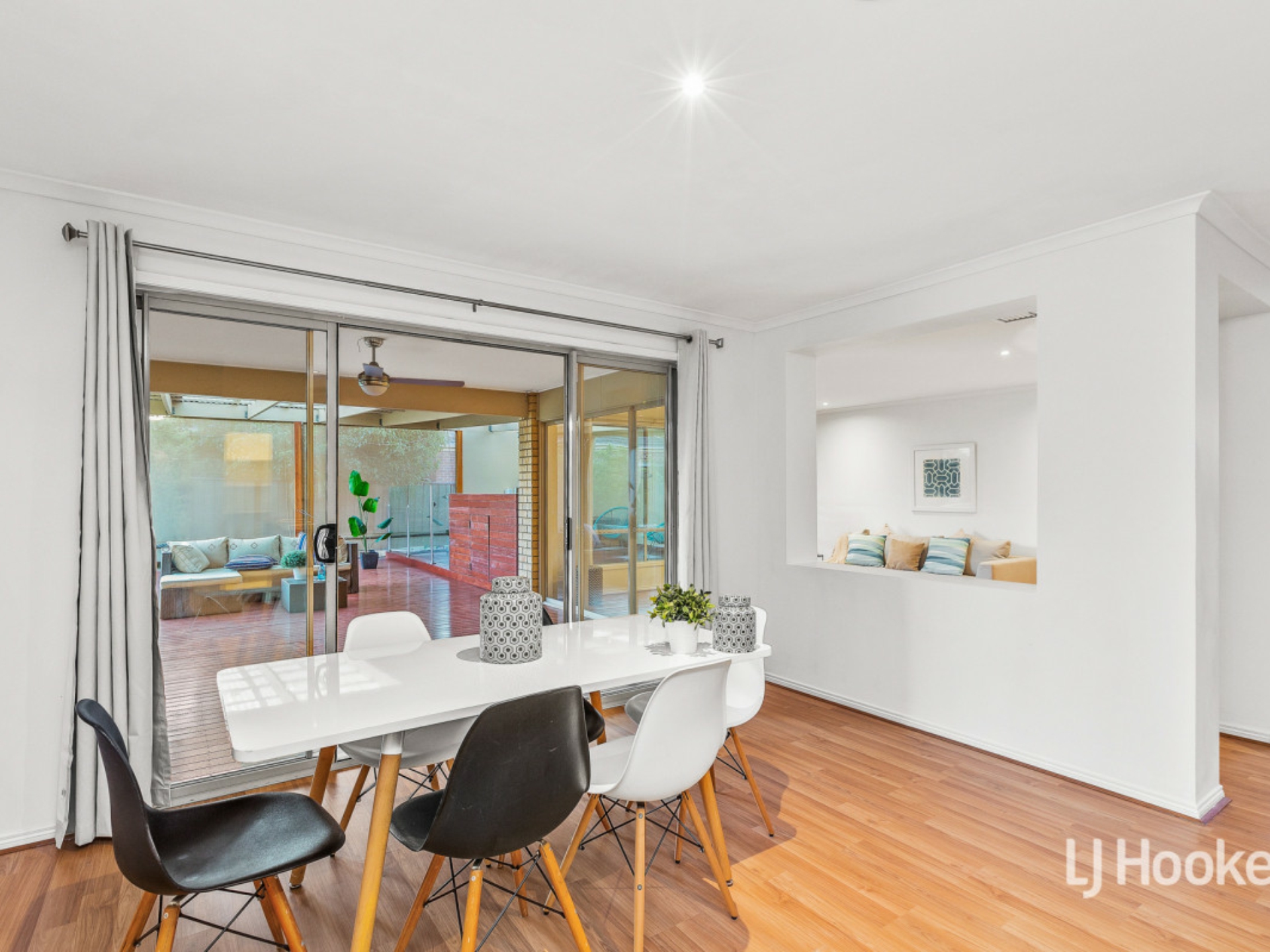 28 Menzies Avenue, POINT COOK