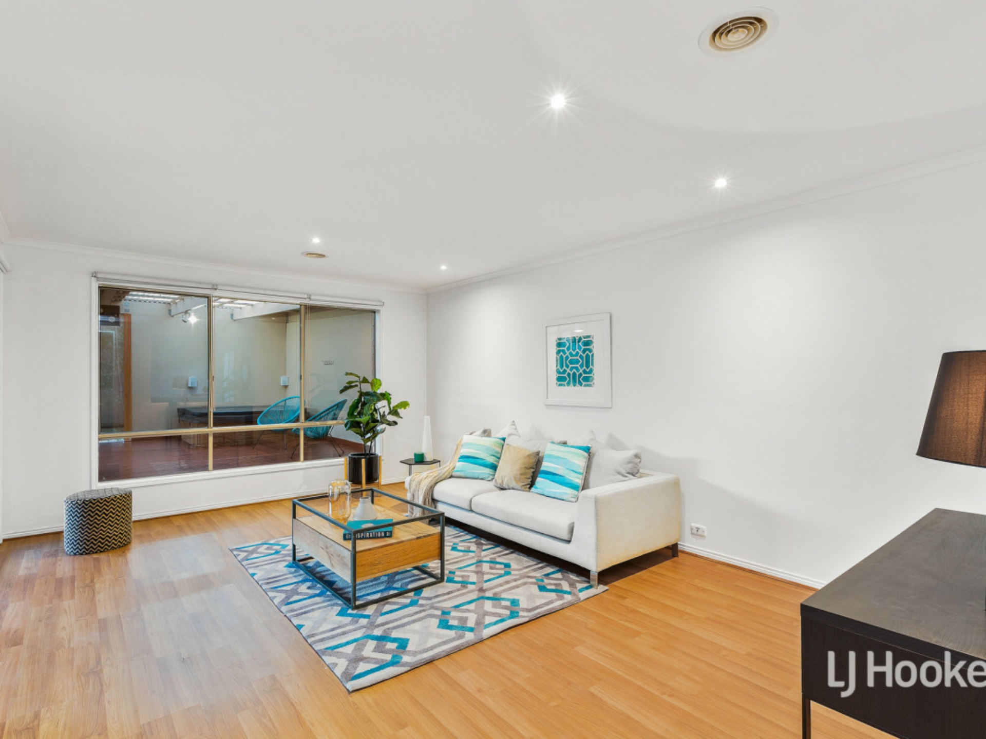 28 Menzies Avenue, POINT COOK