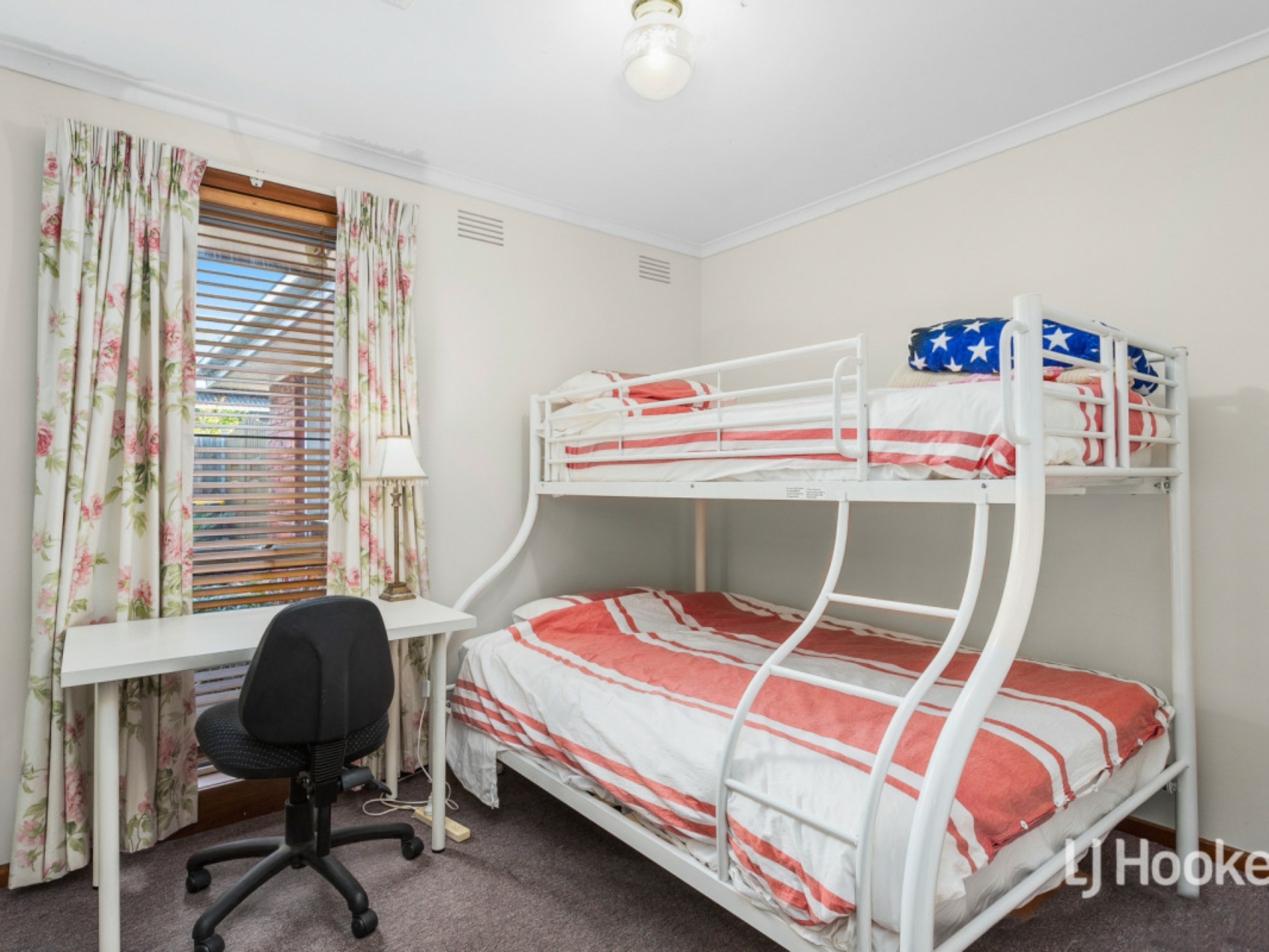 18 Shane Avenue, SEABROOK