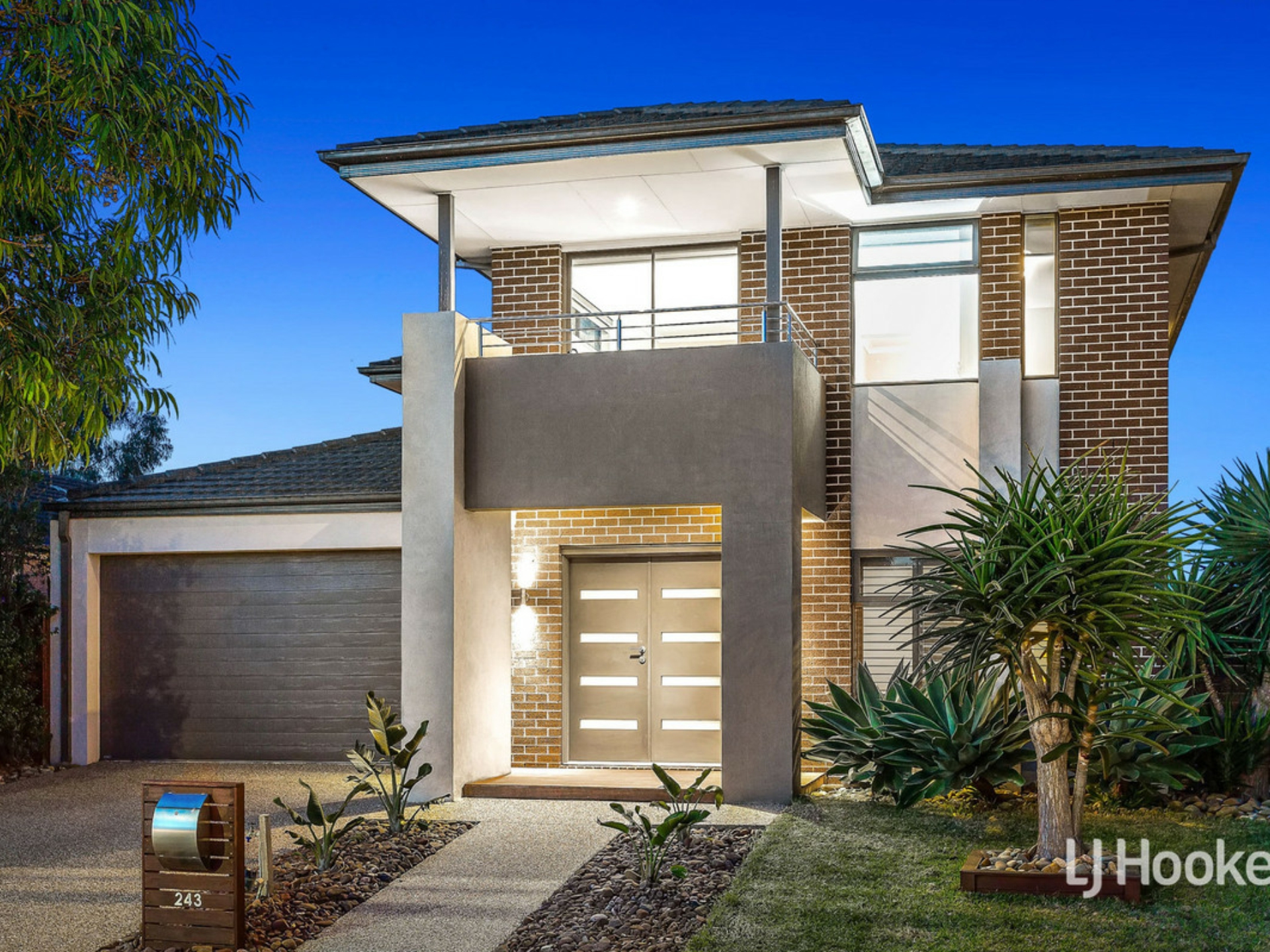 243 Saltwater Promenade Point Cook VIC
