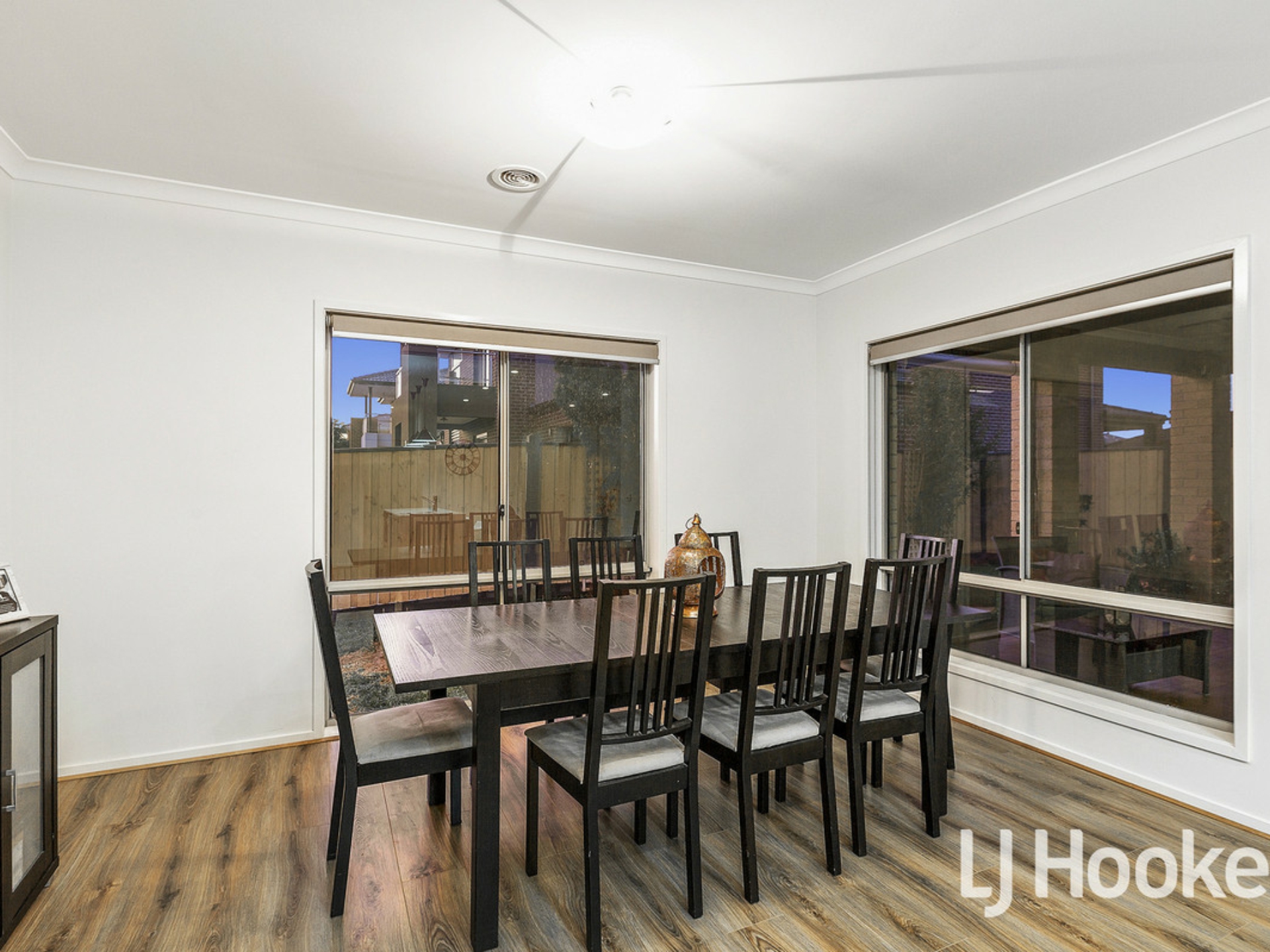 18 Silverbay Avenue, POINT COOK