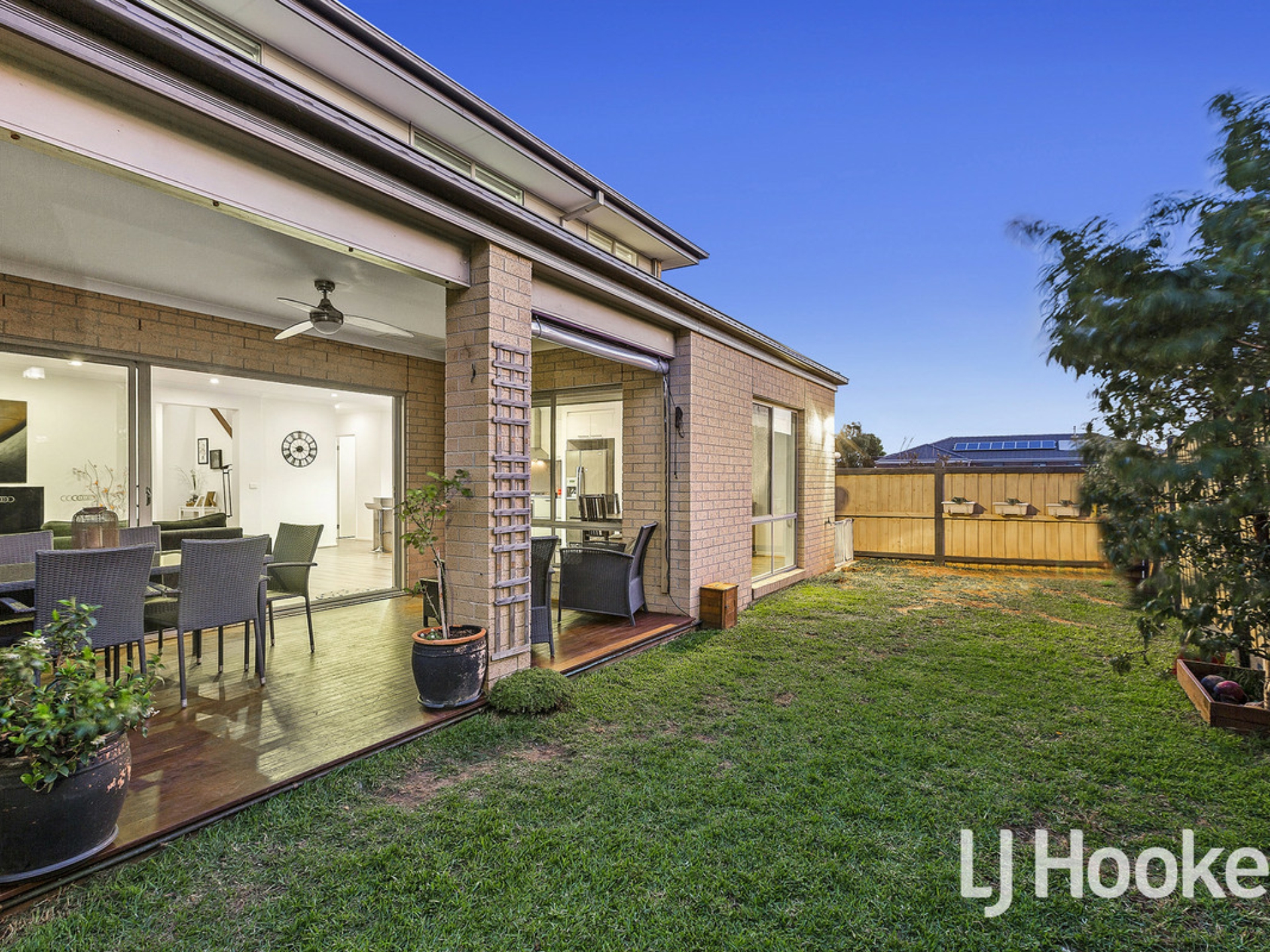18 Silverbay Avenue, POINT COOK