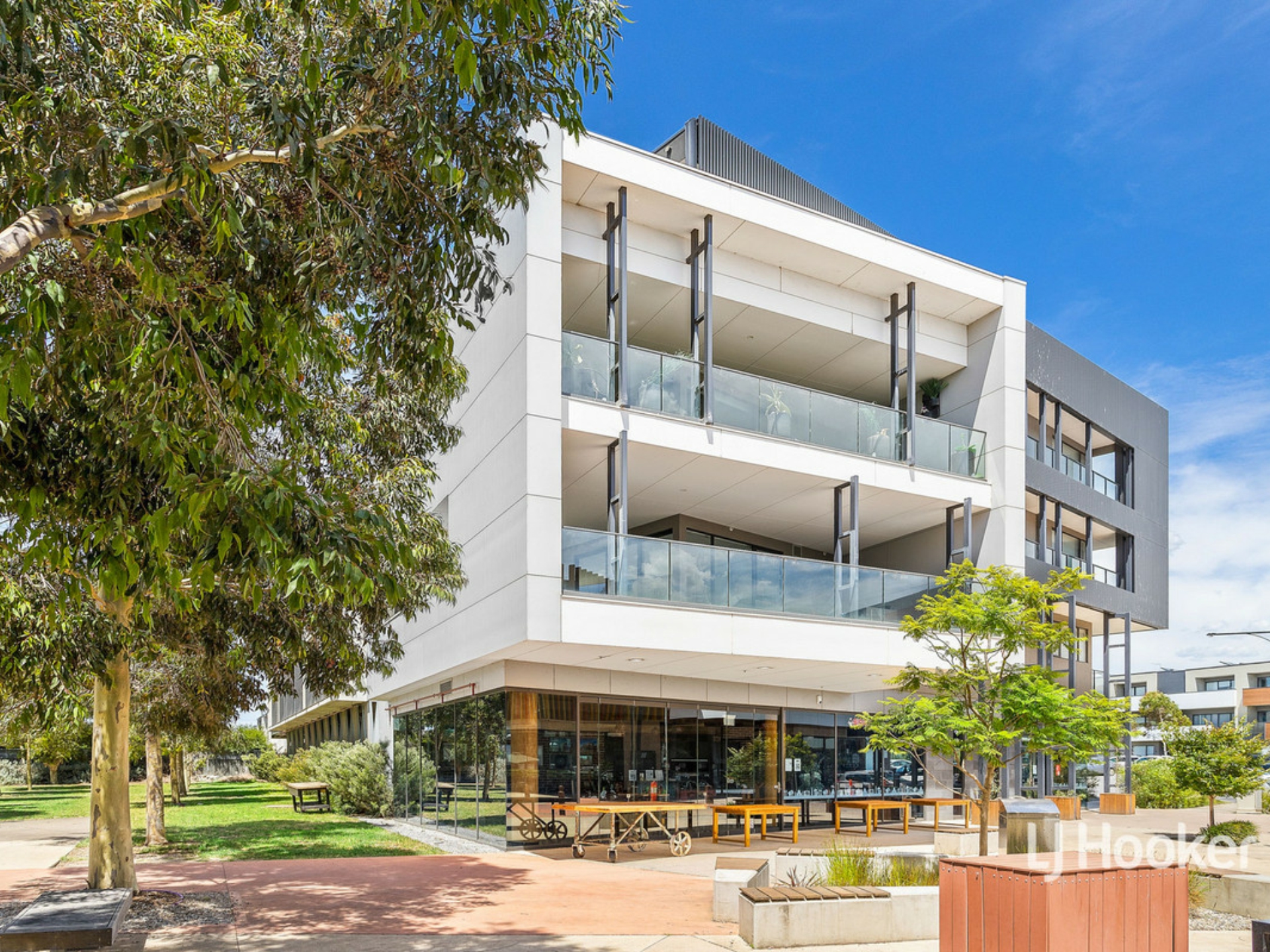 103/18 Tribeca Drive, POINT COOK