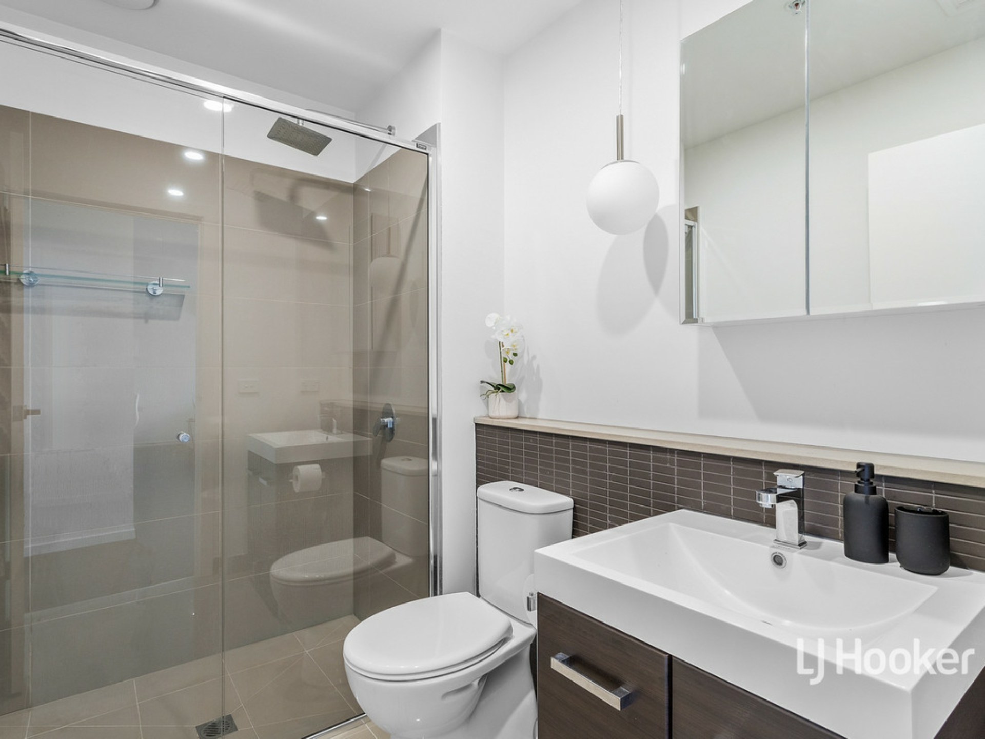 103/18 Tribeca Drive, POINT COOK