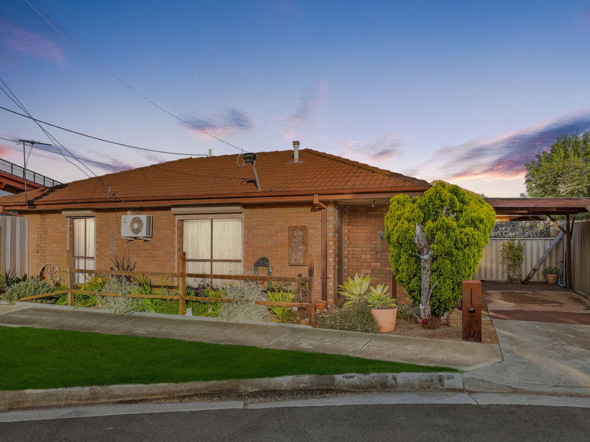 1/47 Fitzroy Street South, Altona Meadows