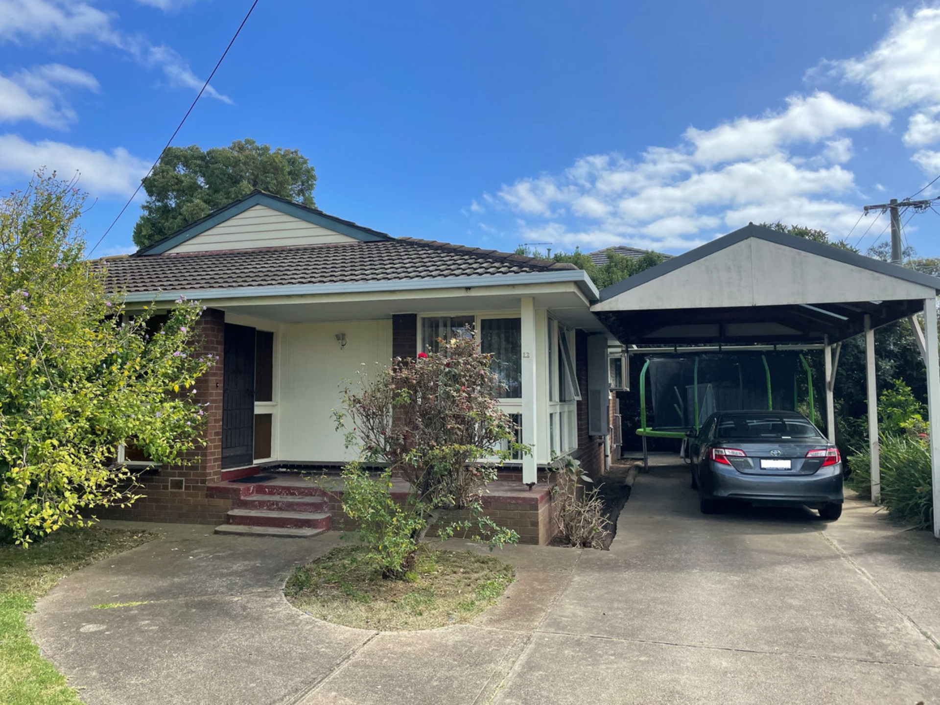 12 Carinza Avenue Altona Meadows VIC