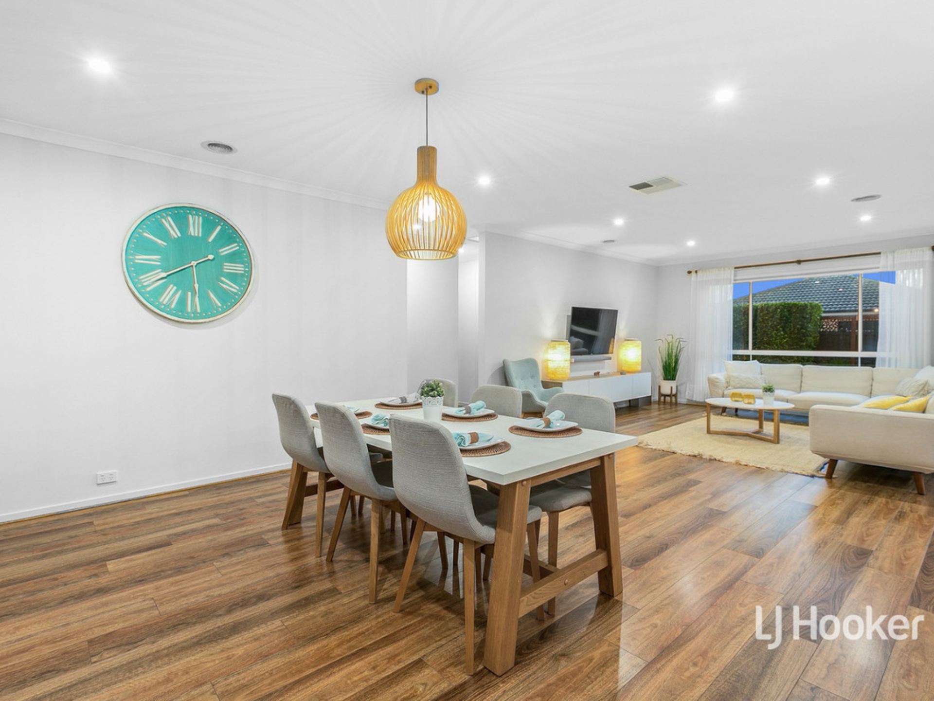 11 Jansar Street, POINT COOK