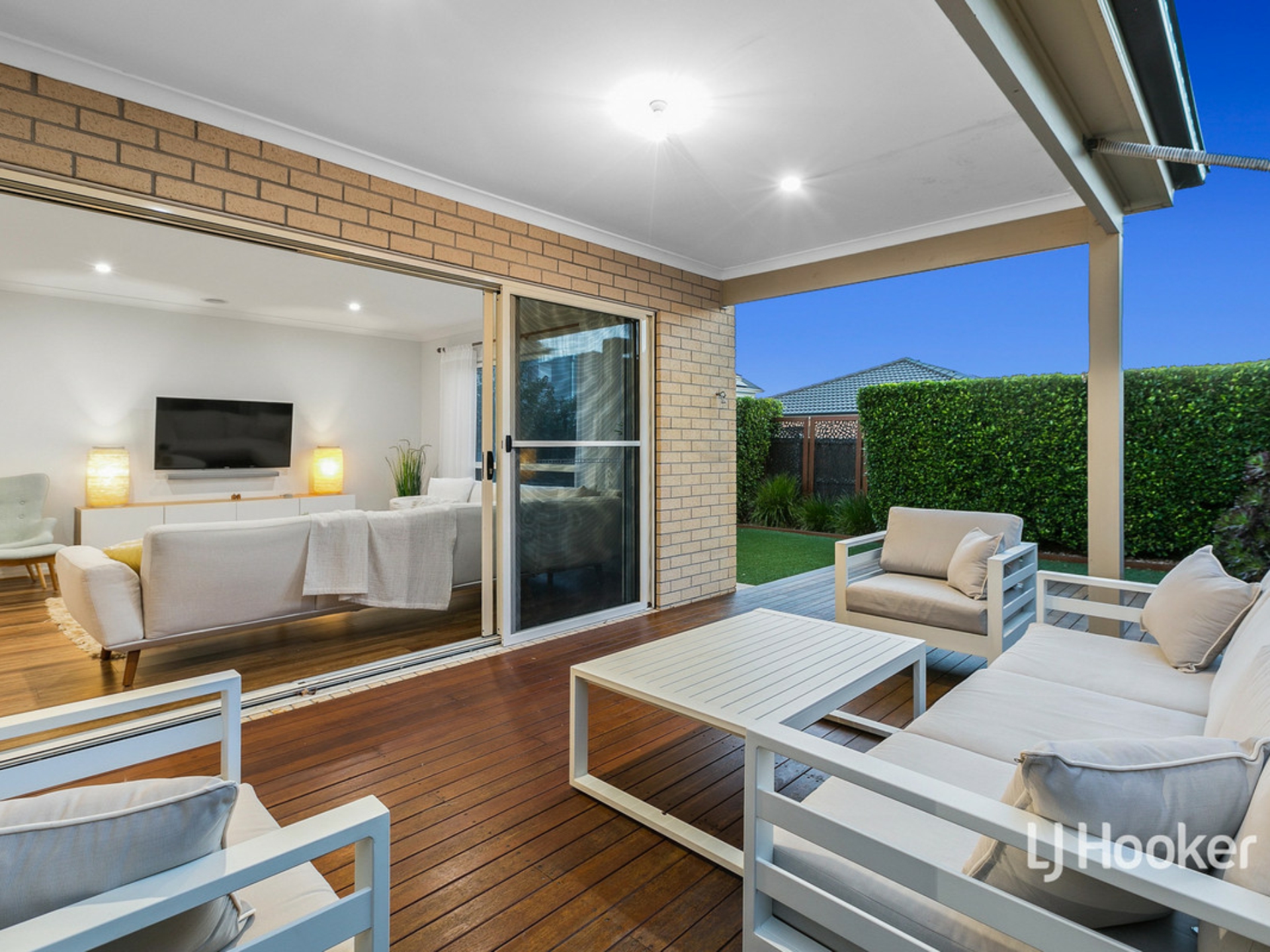 11 Jansar Street, POINT COOK