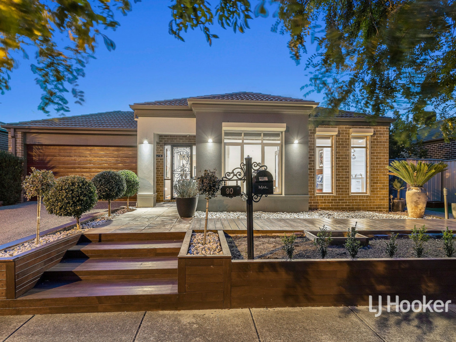 90 Rowland Drive, Point Cook