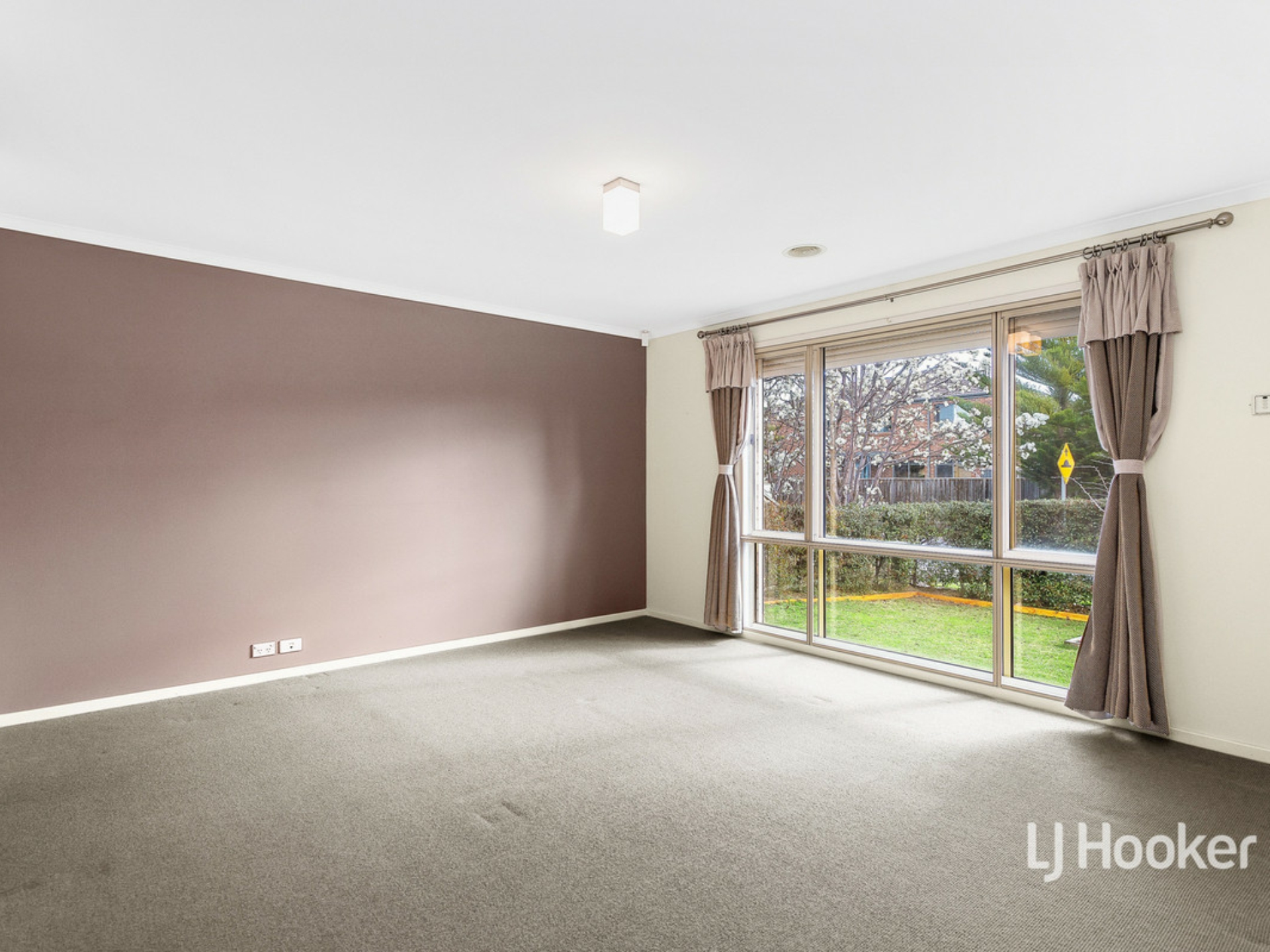 57 Lennon Boulevard, POINT COOK