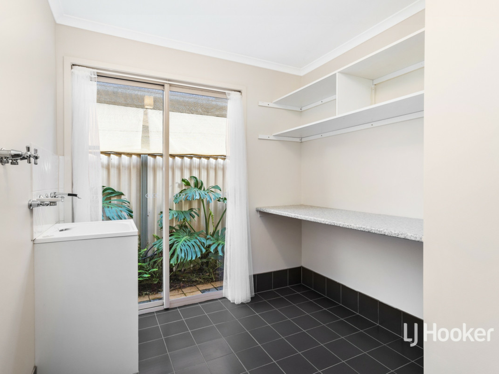 57 Lennon Boulevard, POINT COOK