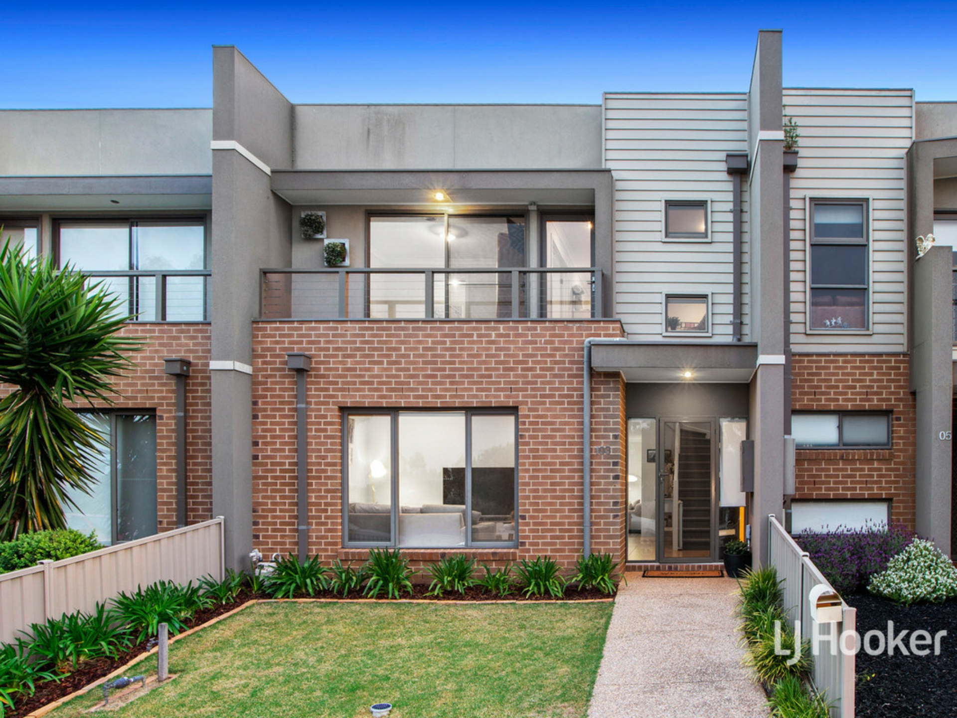 103 Featherbrook Drive, Point Cook