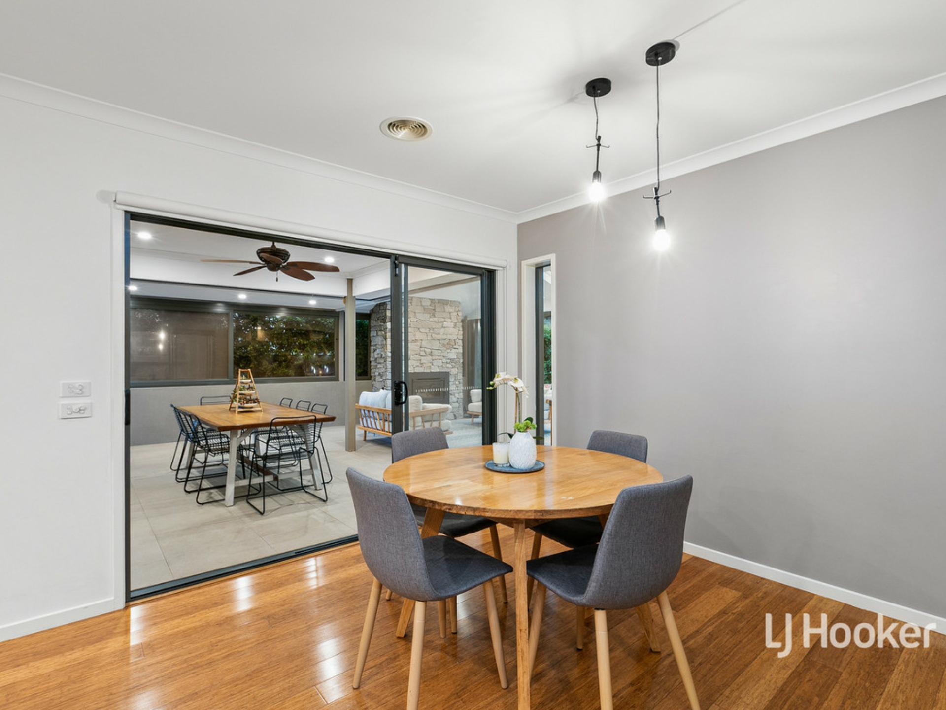 16 Urchin Way, POINT COOK