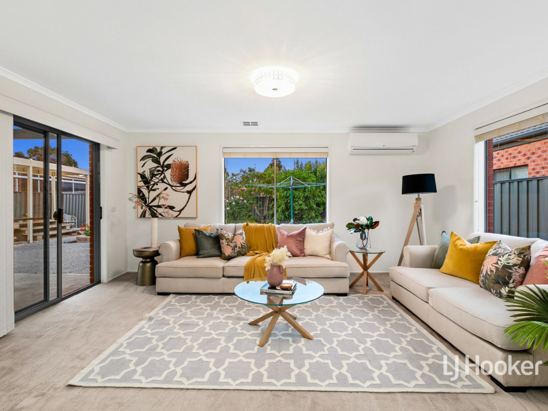 10 Fennel Drive, POINT COOK