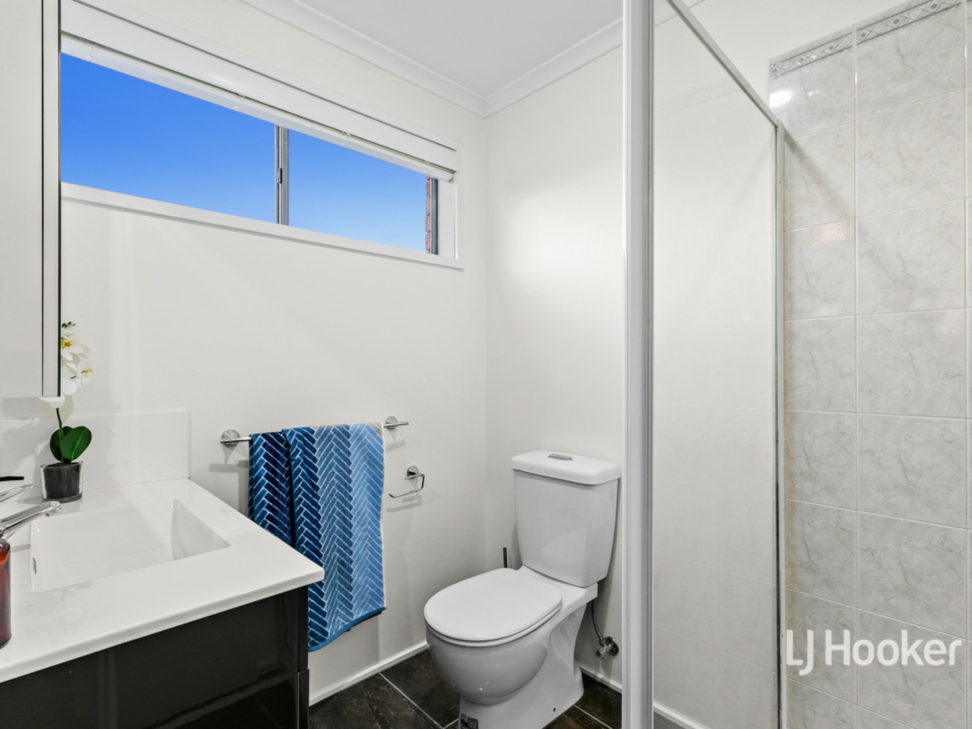 10 Fennel Drive, POINT COOK
