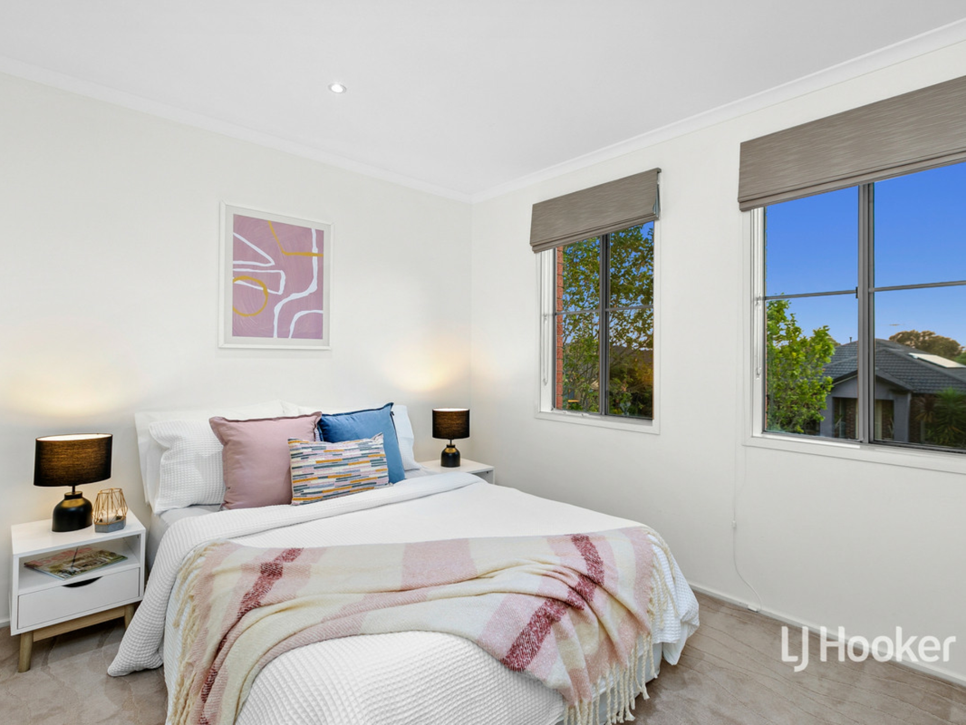 10 Fennel Drive, POINT COOK