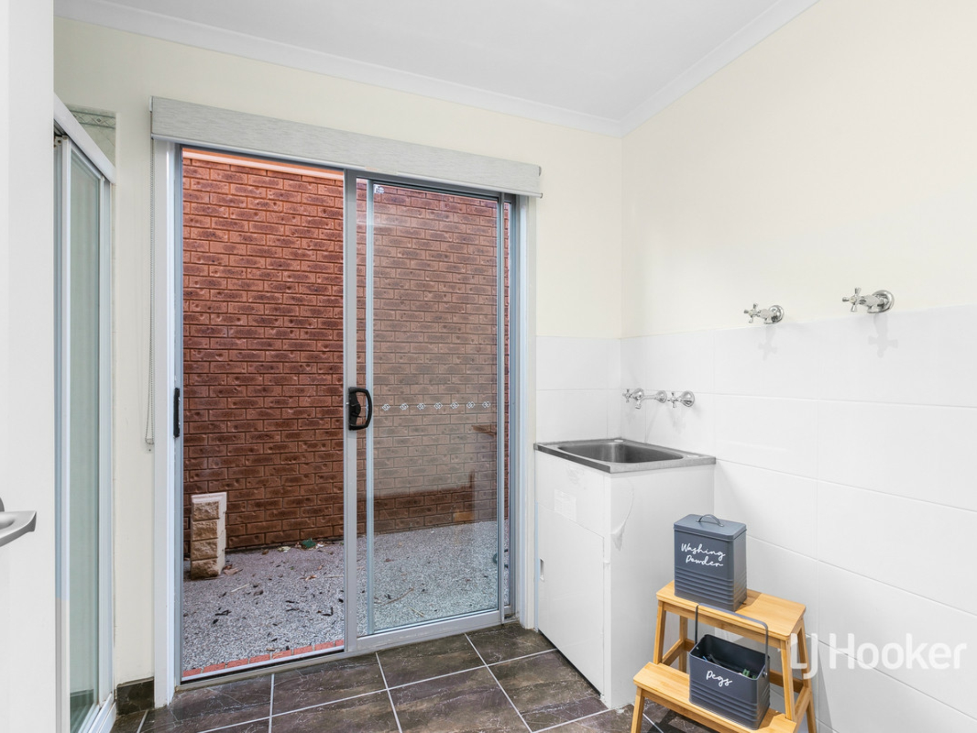 10 Fennel Drive, POINT COOK