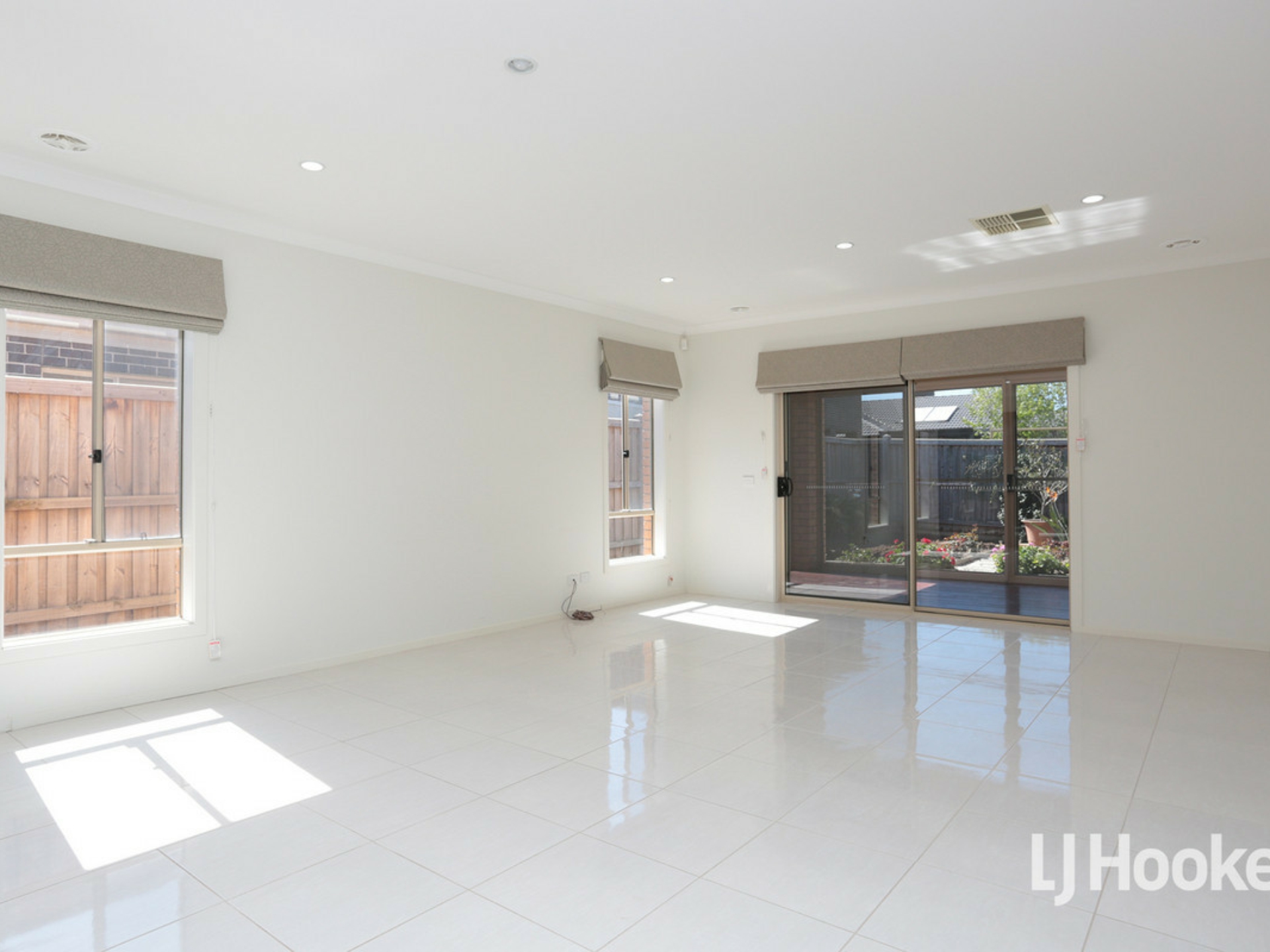 5 Lorne Way, POINT COOK
