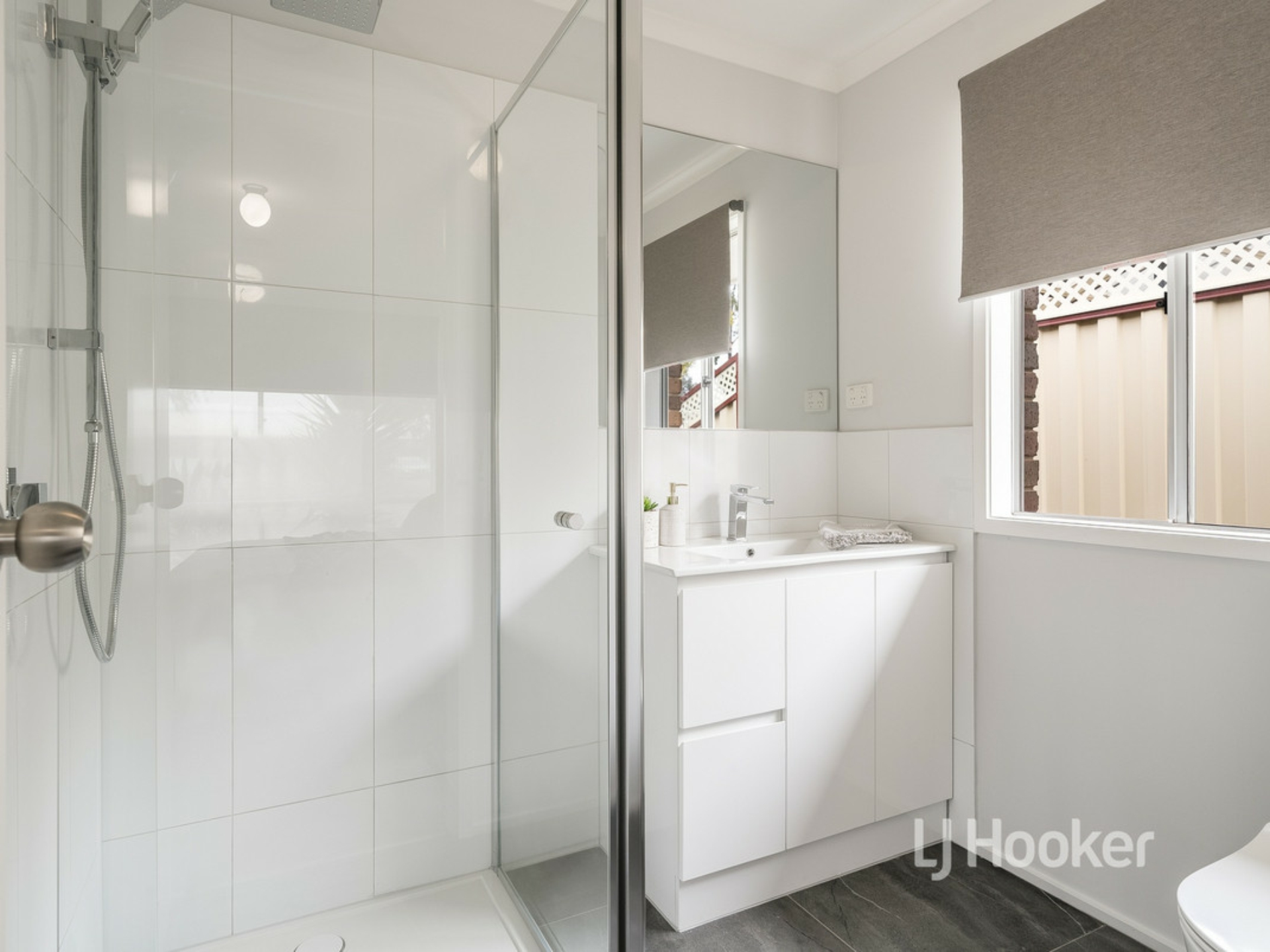 51 Deloraine Drive, HOPPERS CROSSING