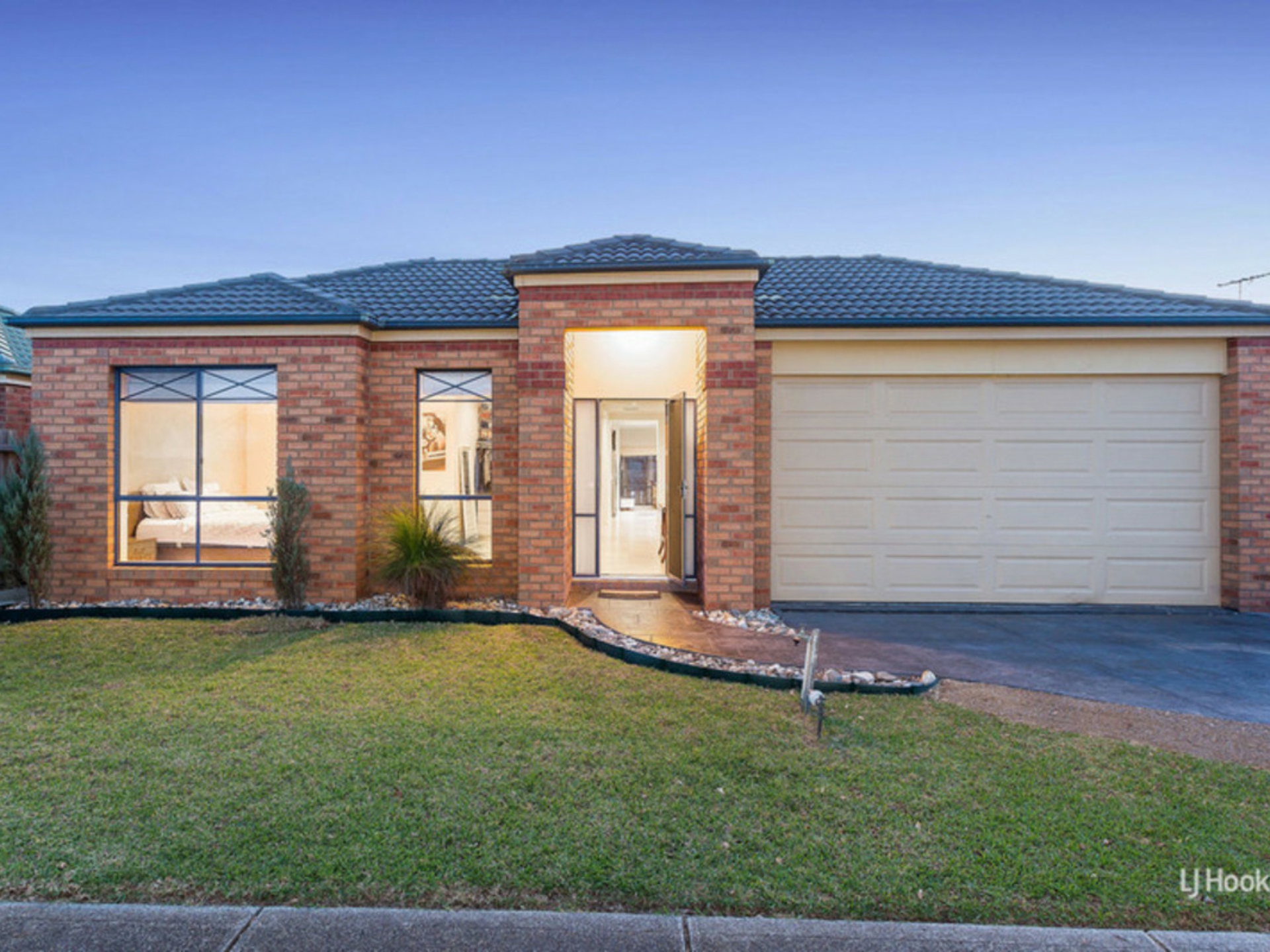 5 Dorrington Street, POINT COOK